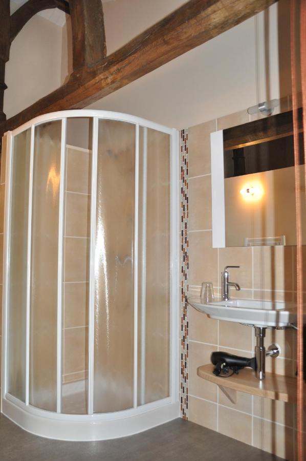 Chambres De La Porte Aux Moines Vouvant Kültér fotó
